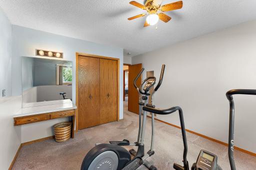 5241 Vera Cruz Avenue N, Minneapolis, MN 55429