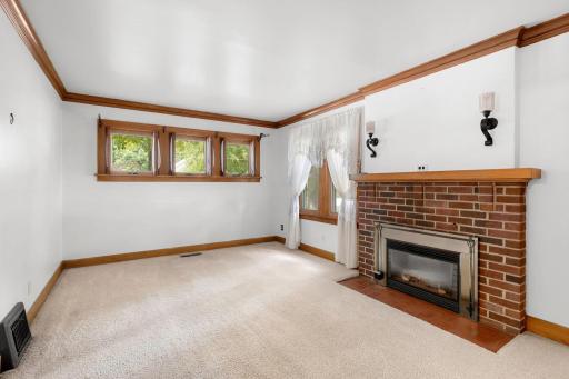 1111 5th Avenue NW, Austin, MN 55912