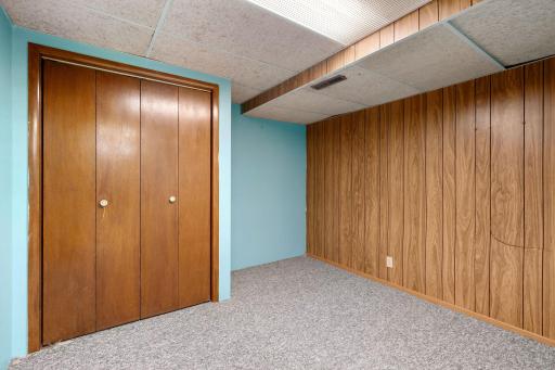 1111 5th Avenue NW, Austin, MN 55912