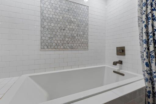 13001 Nightingale Street NW, Minneapolis, MN 55448