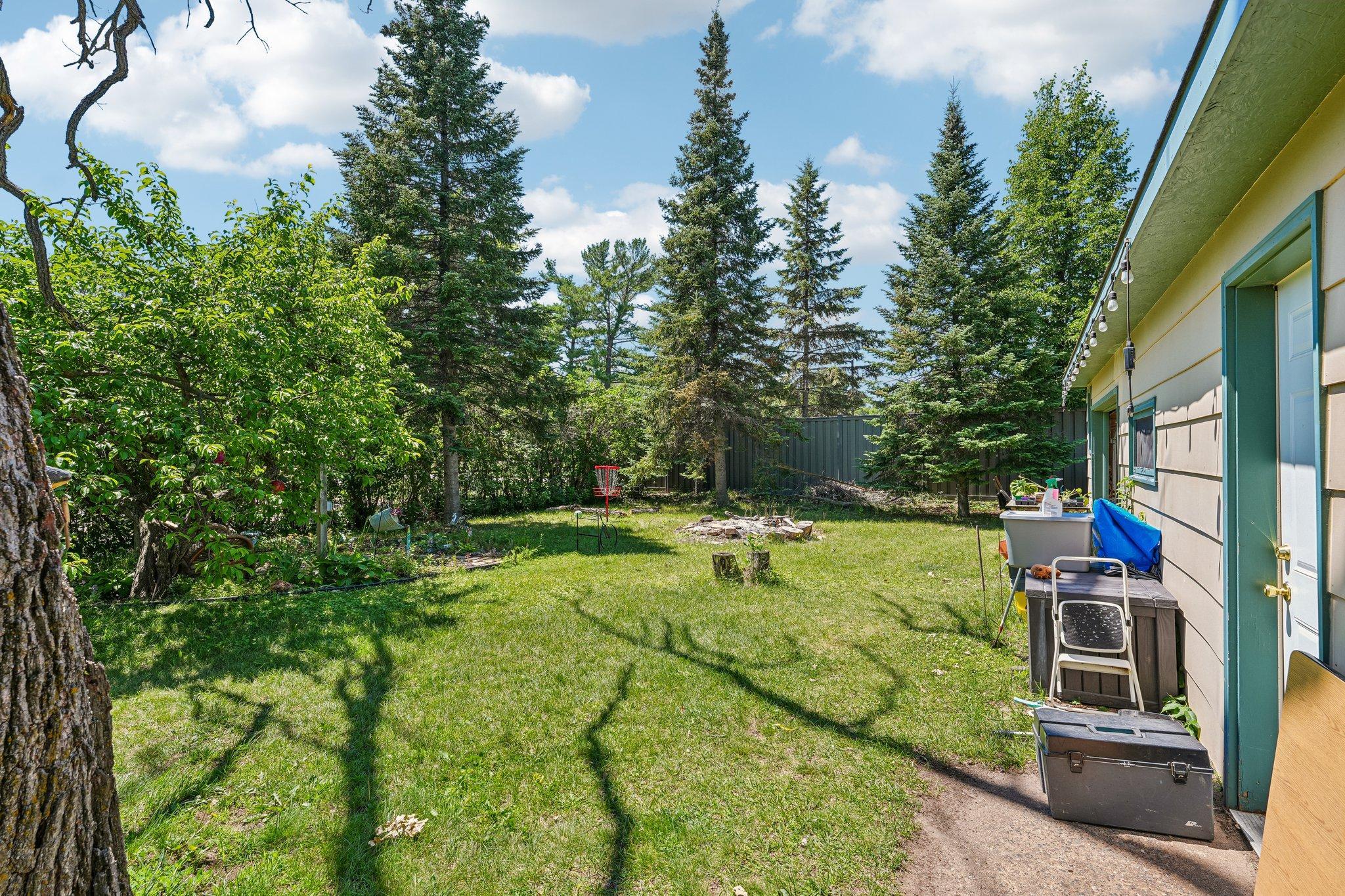 34-web-or-mls-8th Ave-S1007-034.jpg