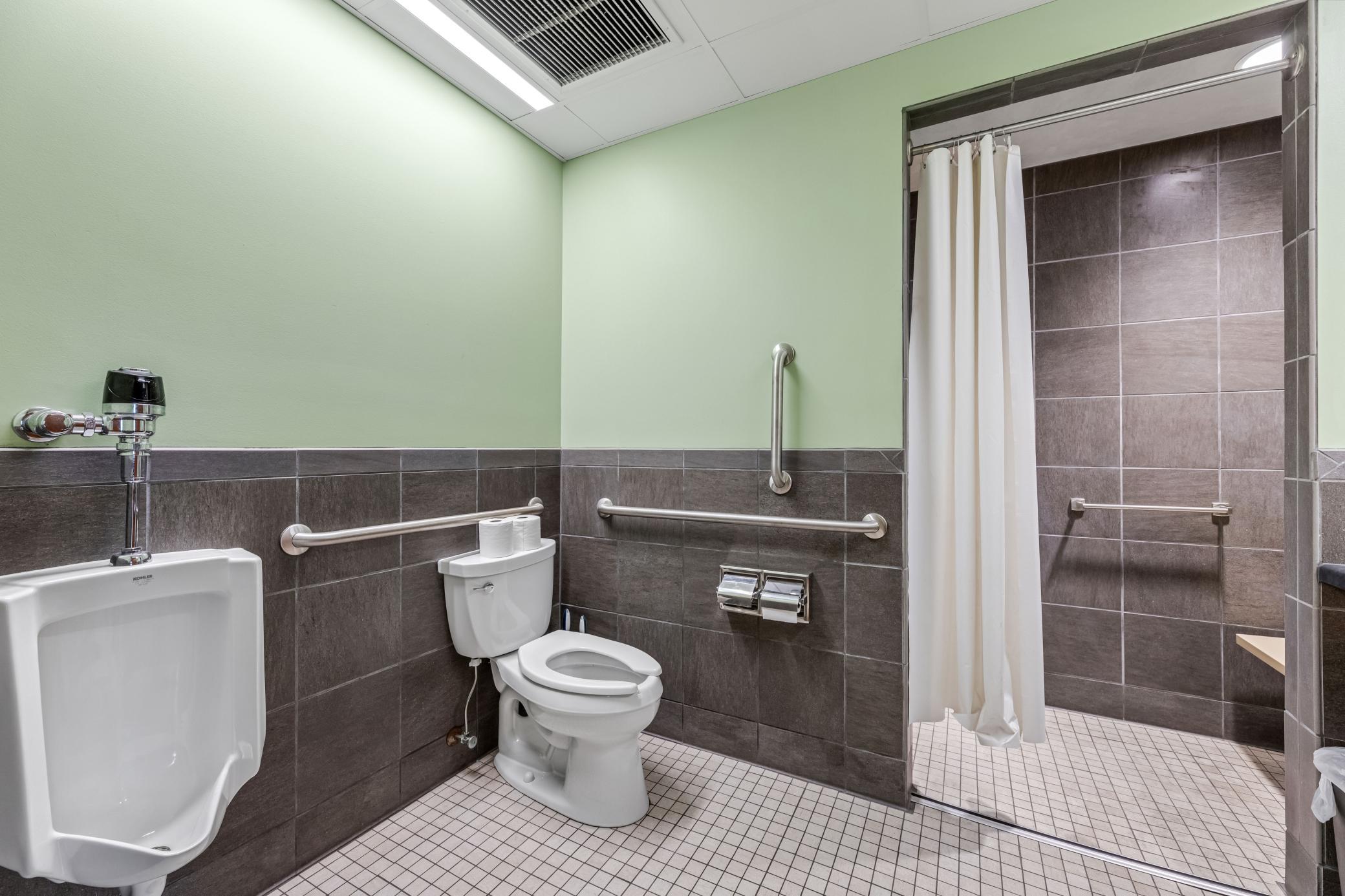 1004 Loeffler Ave Caledonia (13).jpg