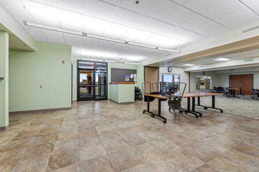 1004 N Loeffler Avenue, Caledonia, MN 55921