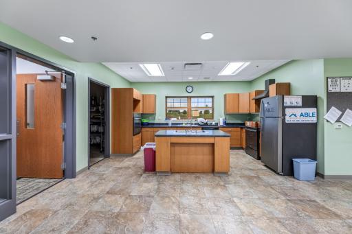 1004 N Loeffler Avenue, Caledonia, MN 55921