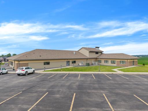 1004 N Loeffler Avenue, Caledonia, MN 55921