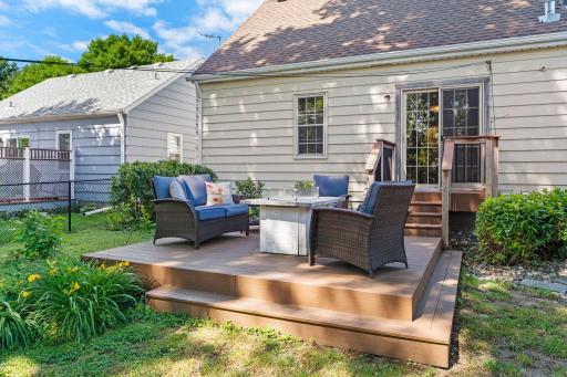986 Galvin Avenue, Saint Paul, MN 55118