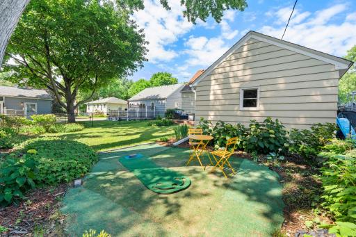 986 Galvin Avenue, Saint Paul, MN 55118