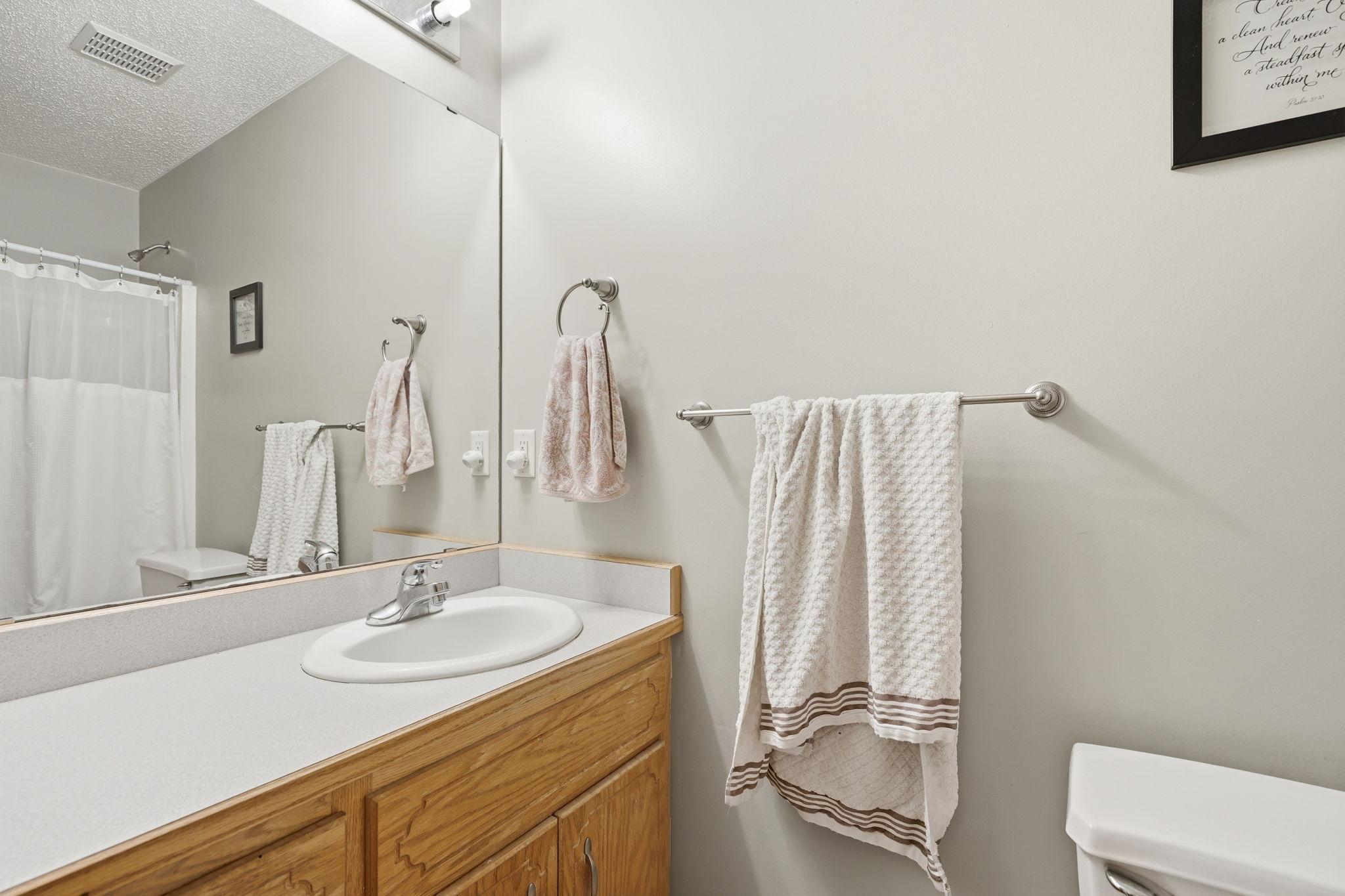 Main floor full bath