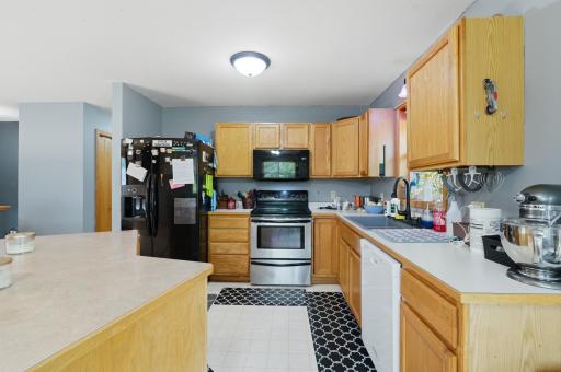 919 Lincoln Avenue, Amery, WI 54001