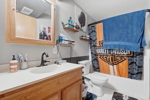 919 Lincoln Avenue, Amery, WI 54001