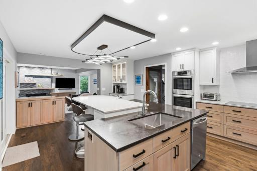 4031 Terrace Lane, Hopkins, MN 55305