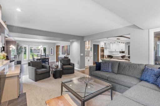 4031 Terrace Lane, Hopkins, MN 55305