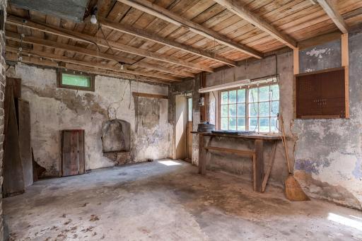 100-web-or-mls-775-ottawa-rd.jpg