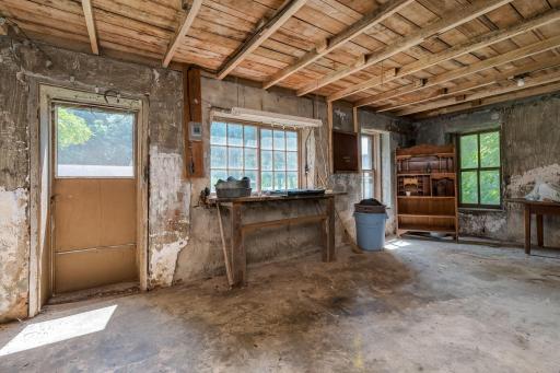 98-web-or-mls-775-ottawa-rd.jpg