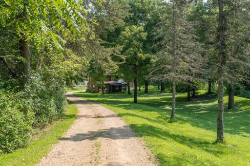 41-web-or-mls-775-ottawa-rd.jpg