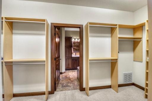 Primary Closet1_2-3264.JPG