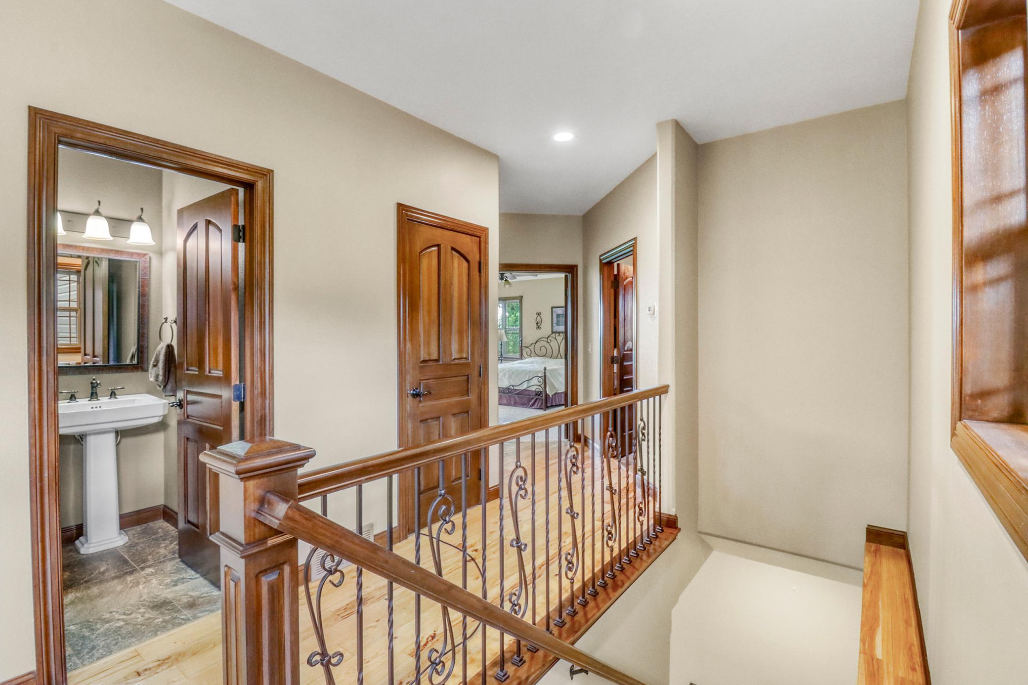 Stairway1_1-3264.JPG