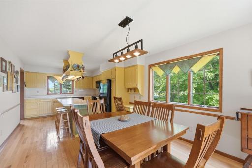 3/4 inch Oak - Hardwood Floors