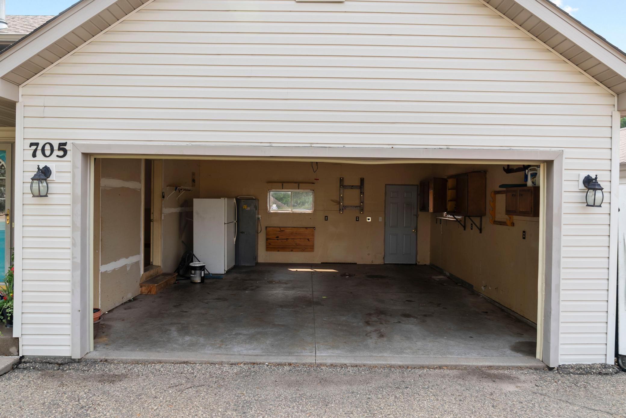 705 Robert Phillips Place