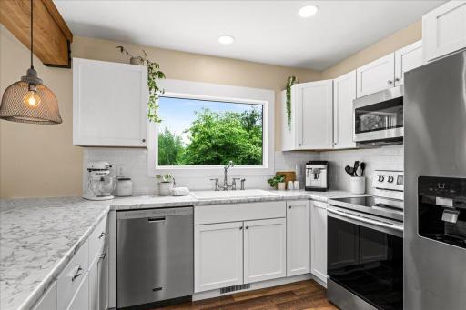 4124 W Calvary Road, Duluth, MN 55803