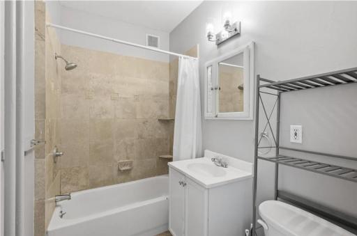 3509 Columbus Avenue, Minneapolis, MN 55407