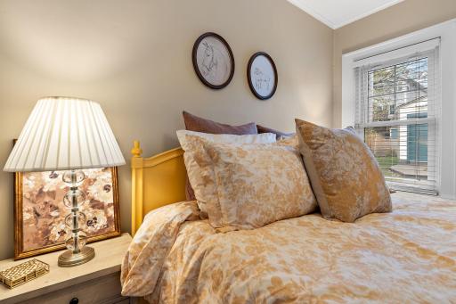 453-web-or-mls-11-4-24 Roxy Rentals - Drew (50).jpg