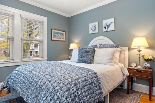 456-web-or-mls-11-4-24 Roxy Rentals - Drew (53).jpg