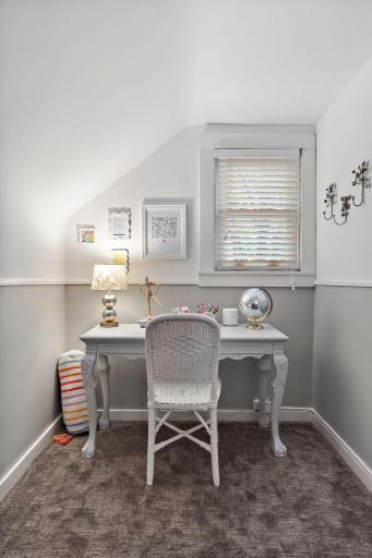 470-web-or-mls-11-4-24 Roxy Rentals - Drew (72).jpg
