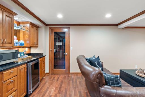492-web-or-mls-11-4-24 Roxy Rentals - Drew (39).jpg
