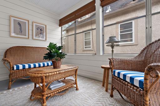 501-web-or-mls-11-4-24 Roxy Rentals - Drew (67).jpg