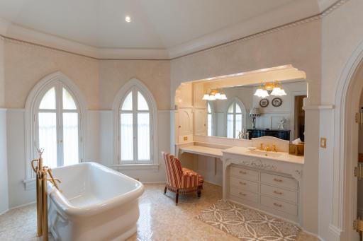 Primary Suite Bath