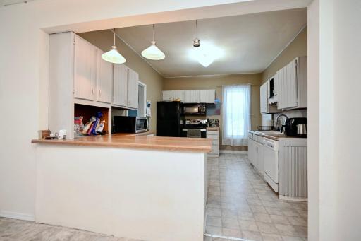 1051 W King Street, Winona, MN 55987