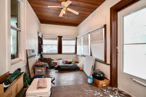 1051 W King Street, Winona, MN 55987
