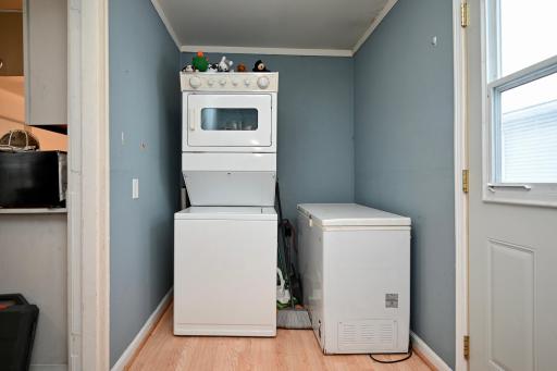 1051 W King Street, Winona, MN 55987