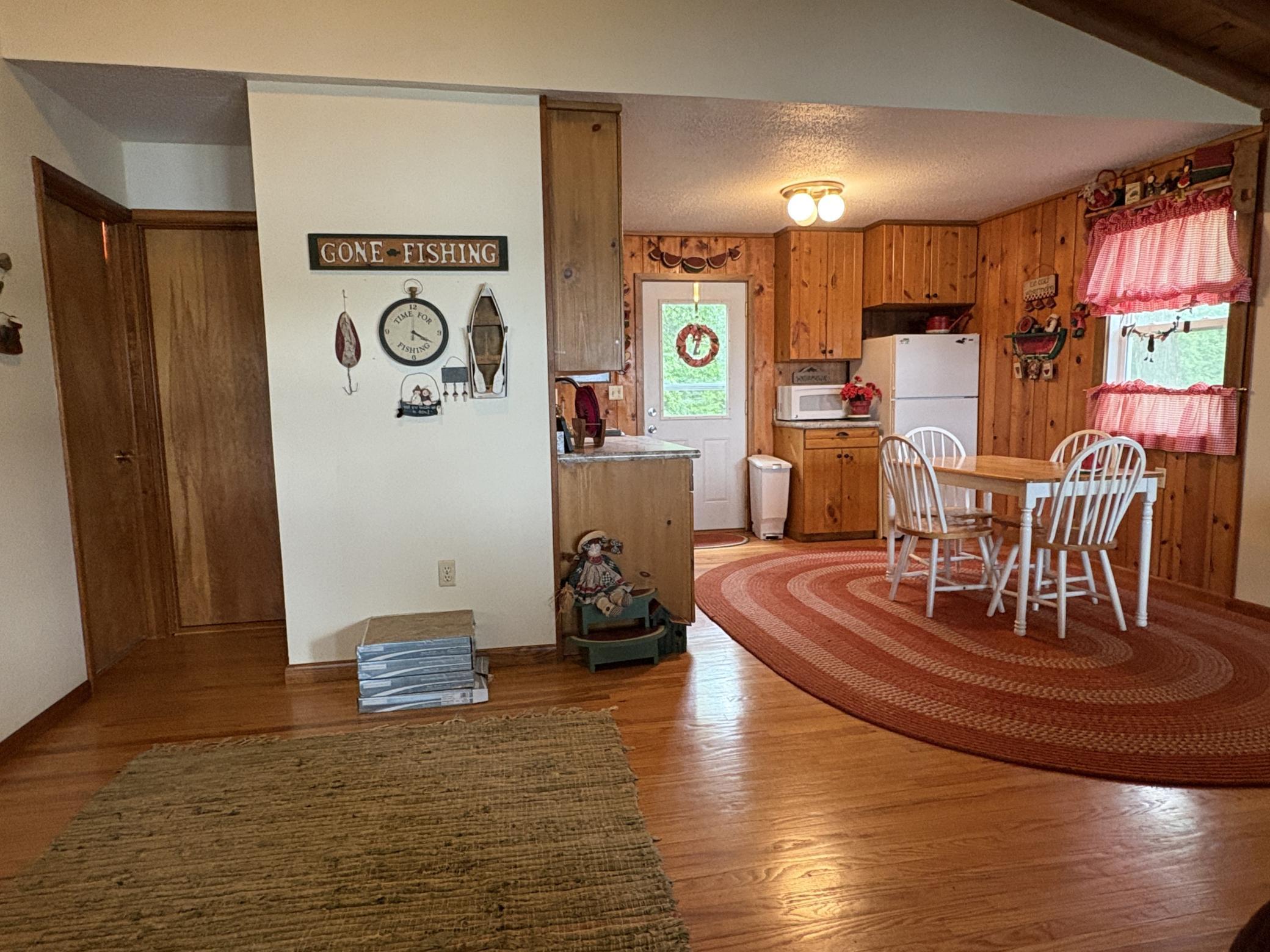 Kitchen And DIning Area.JPG