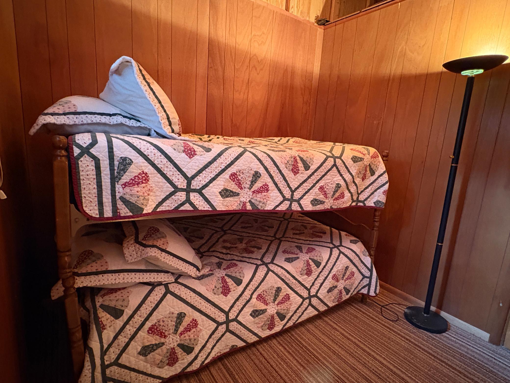 Bedroom 3.JPG