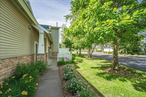 2686 New Century Terrace, Saint Paul, MN 55119
