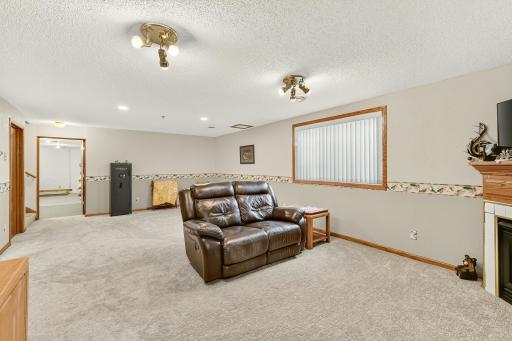 525 16th Street SW, Owatonna, MN 55060