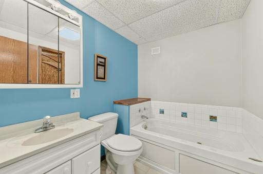525 16th Street SW, Owatonna, MN 55060