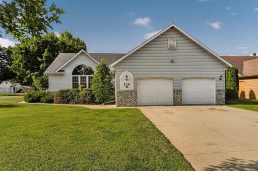 525 16th Street SW, Owatonna, MN 55060
