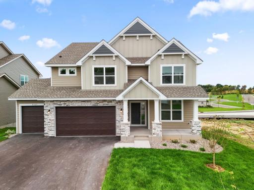 Welcome to 8657 Periwinkle Blvd! (All the following photos are of the actual home.)