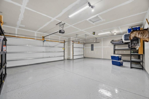 3 Car Garage