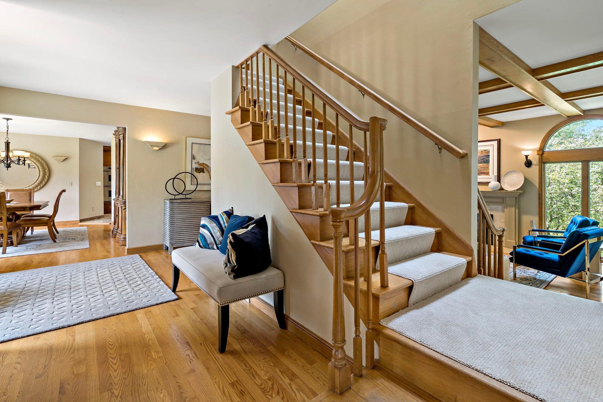 Large foyer welcomes you