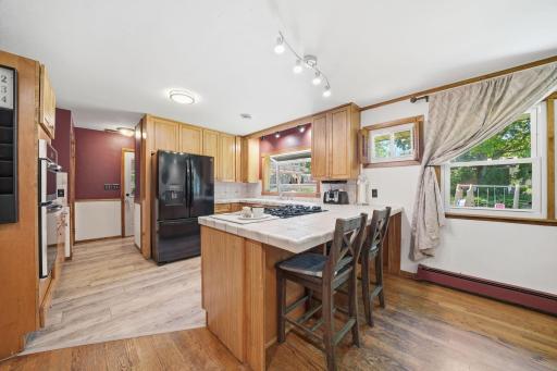 208 Snow Ridge, Le Sueur, MN 56058