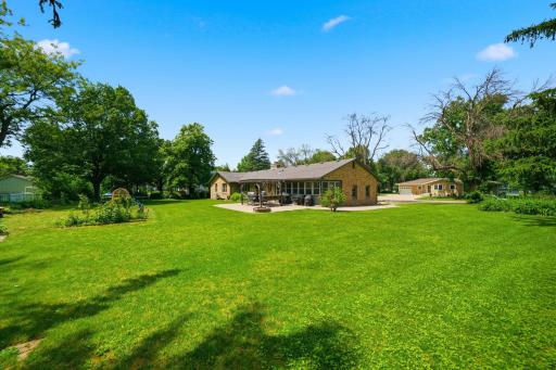 208 Snow Ridge, Le Sueur, MN 56058