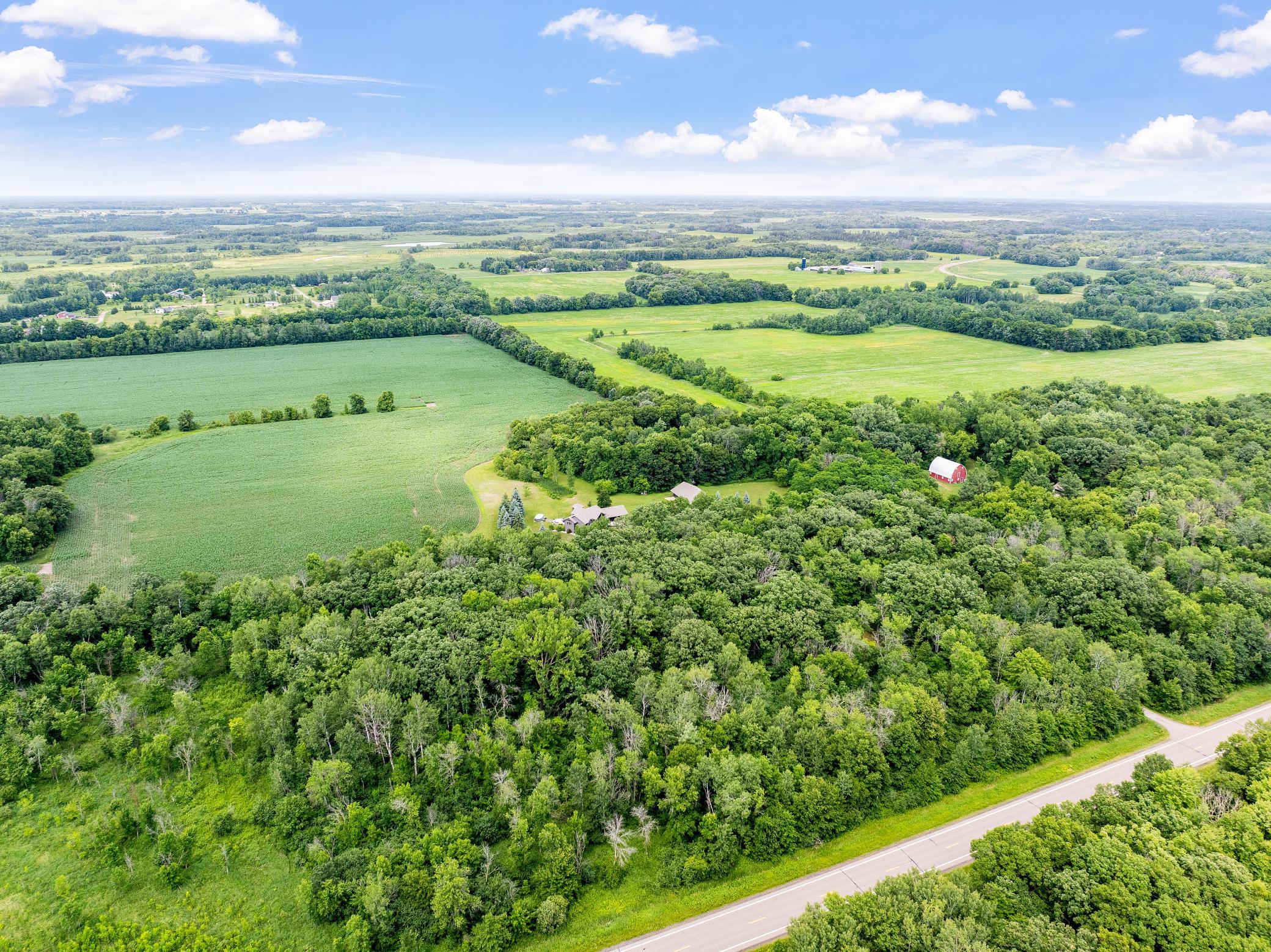 Everyday conveniences are close by as well, with downtown Princeton and 169 just 9 minutes away. Reach Big Lake in 21 minutes and Elk River in 27 minutes.