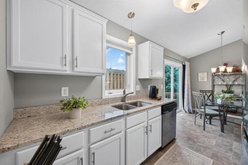 A functional layout for everyday cooking!