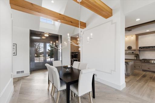 9810 Sky Lane, Eden Prairie, MN 55347