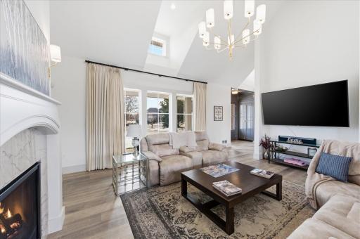 9810 Sky Lane, Eden Prairie, MN 55347