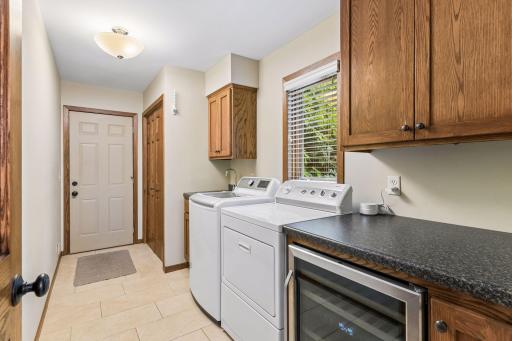1359 Cherry Hill Road, Saint Paul, MN 55118